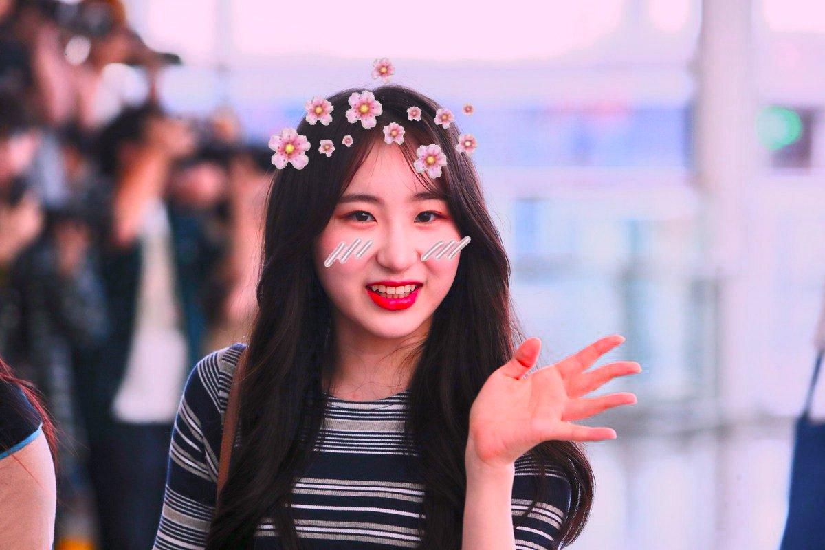1200x800 Lee Chaeyeon Wallpaper