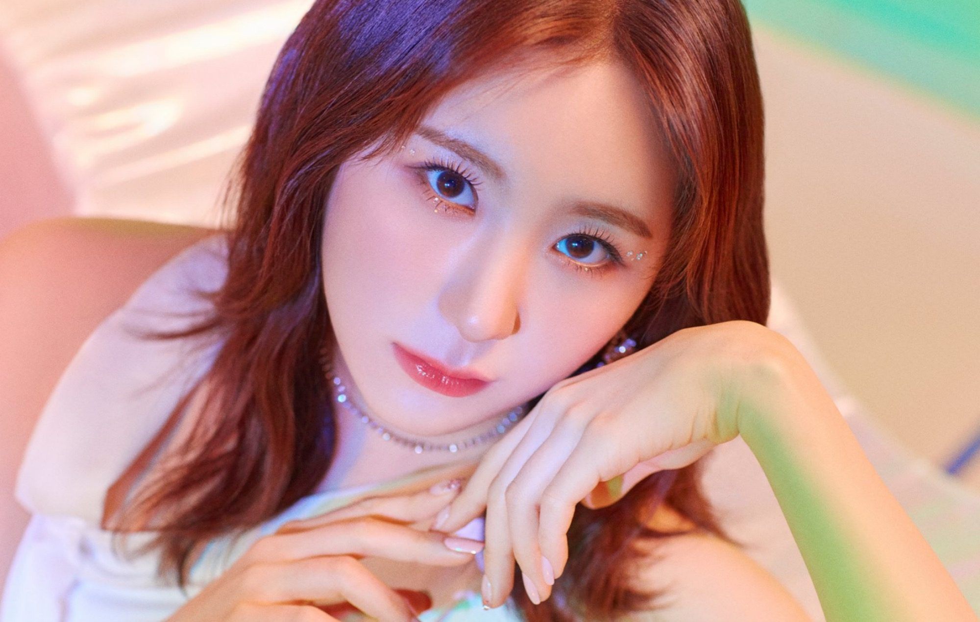 2000x1270 Ex IZ*ONE Member Lee Chaeyeon To