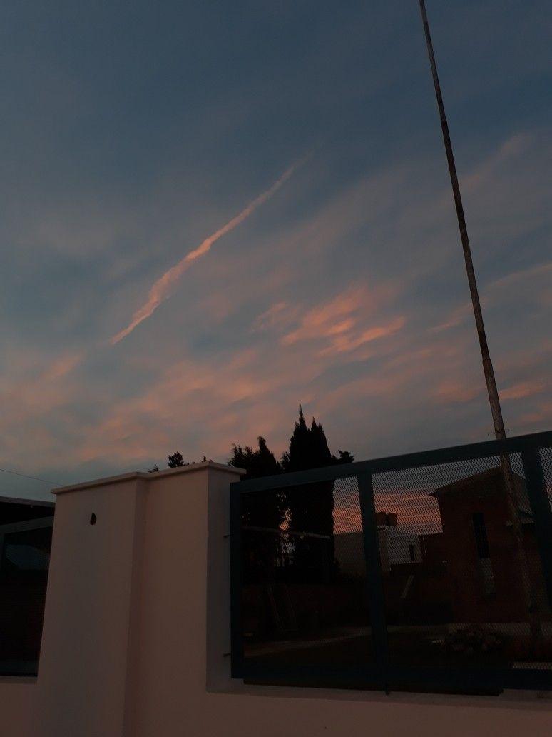774x1032 sunset to the sunrise. Sky