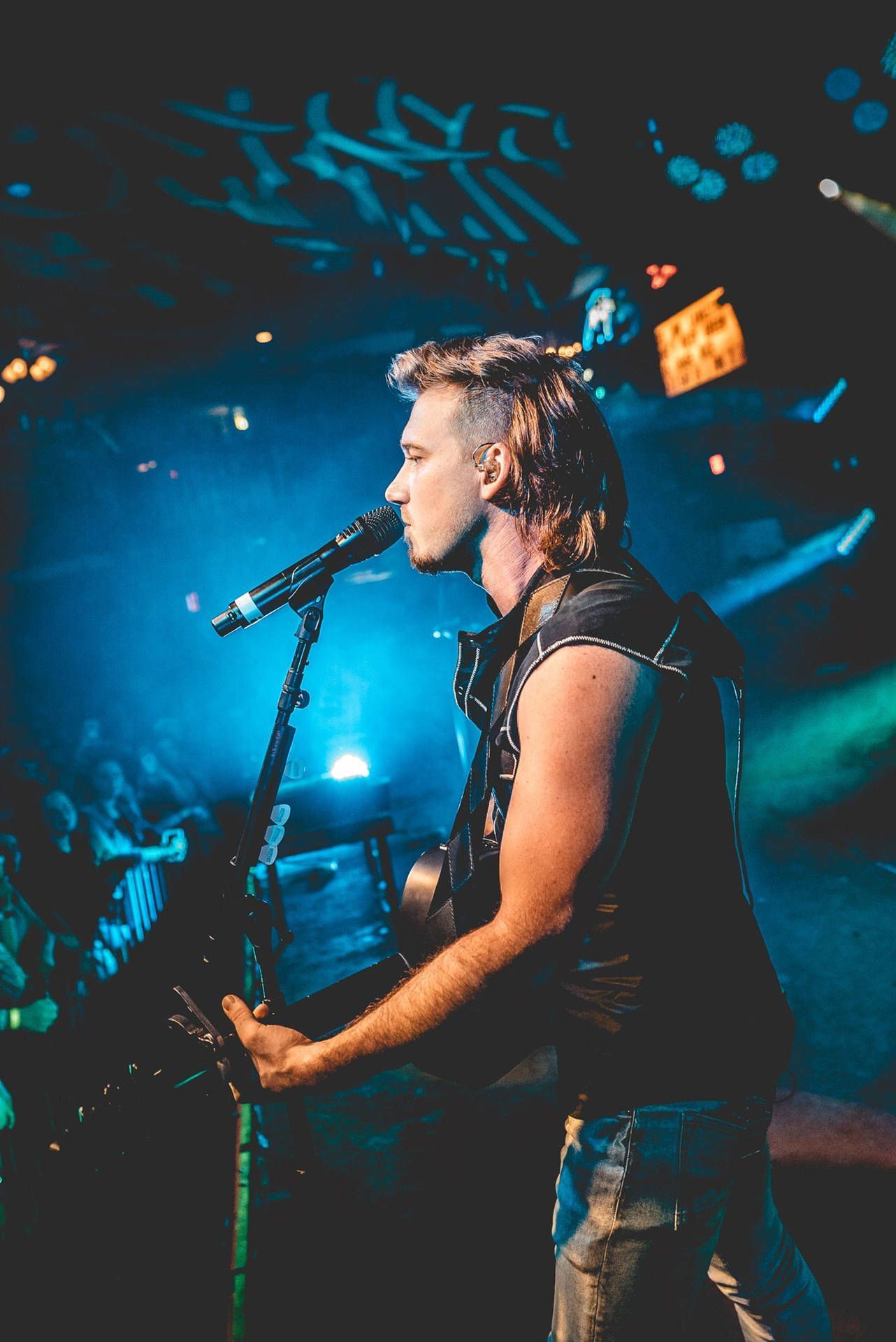 1282x1920 Download Morgan Wallen Mullet Hairstyle