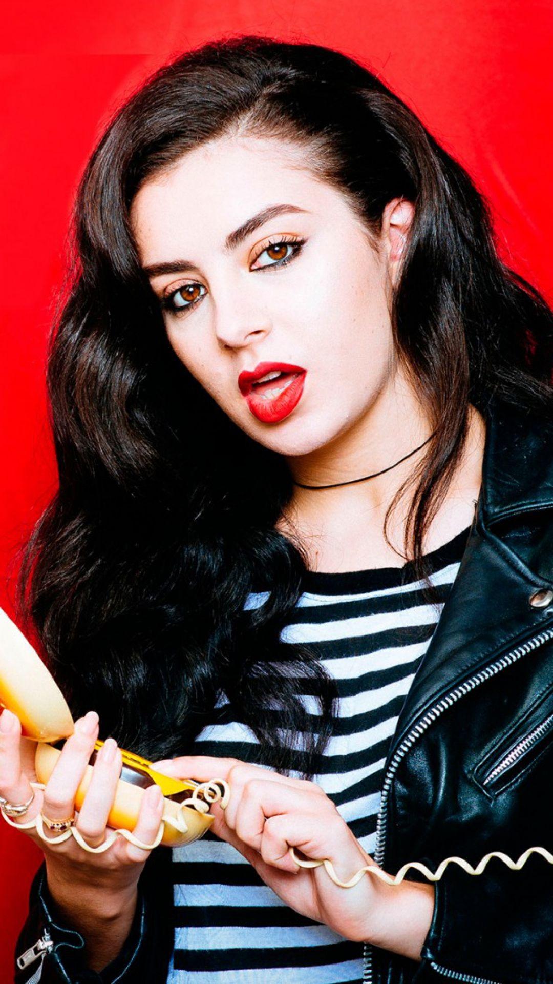 Charli XCX iPhone Wallpapers - Top Free Charli XCX iPhone Backgrounds ...