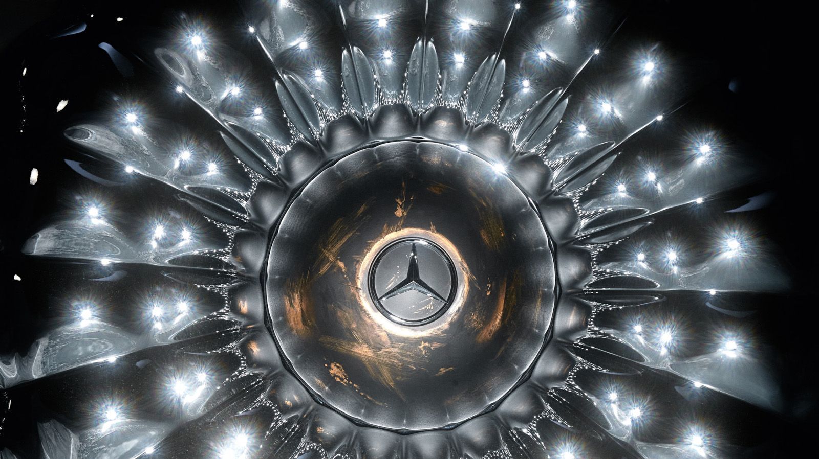1600x898 First Glimpse Of Mercedes Benz's
