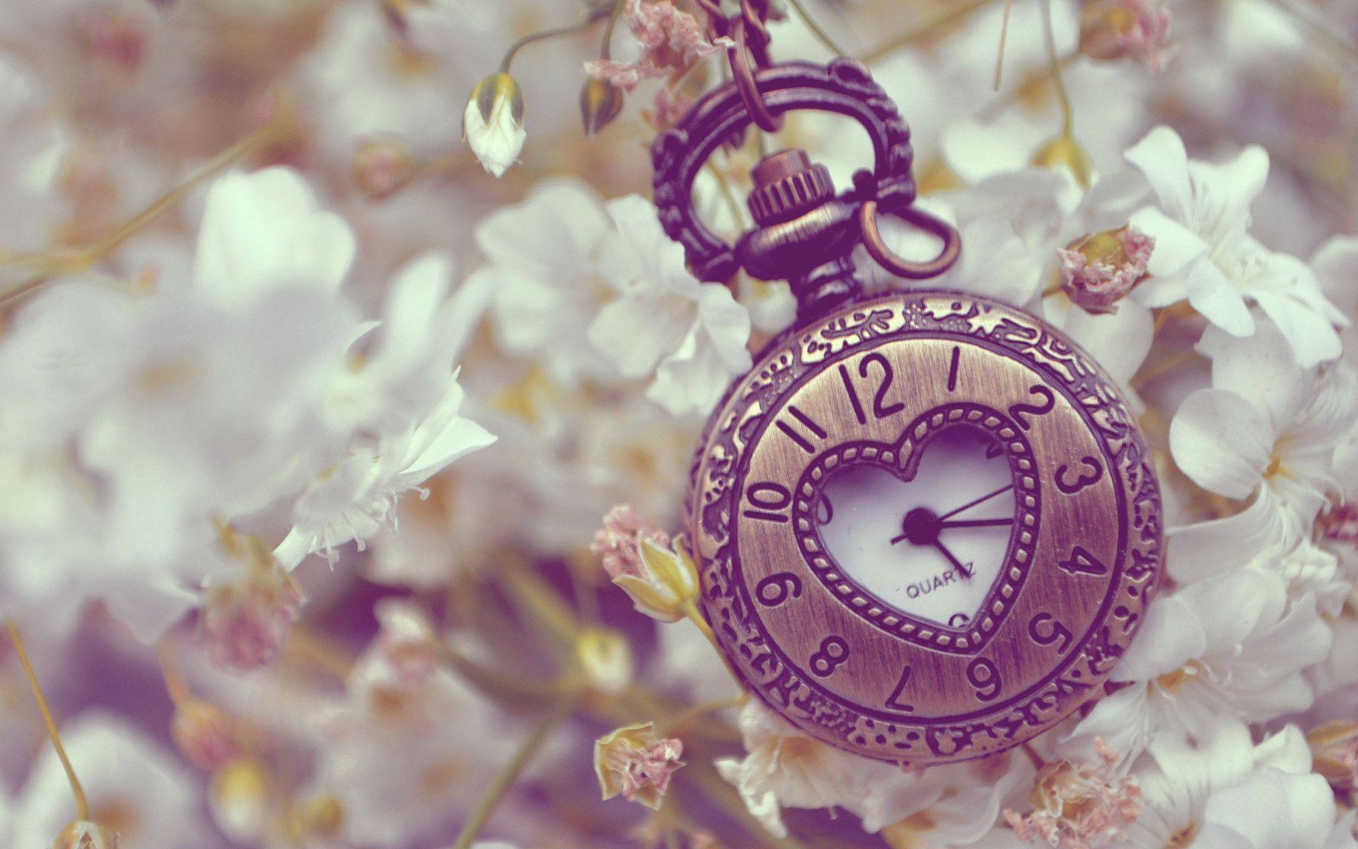1920x1200 Purple Vintage Flower Wallpaper