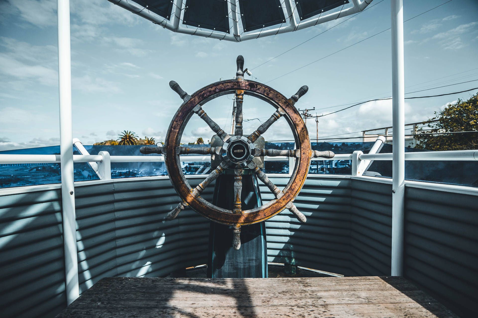 1920x1280 Download Blue Ship Wheel Wallpaper
