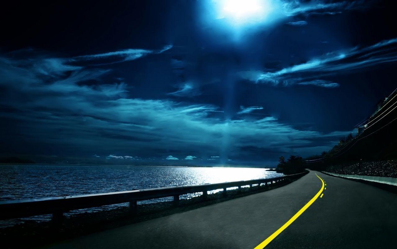 Hình nền 1280x804 Moon Night Ocean & Road.  Đường & biển đêm trăng