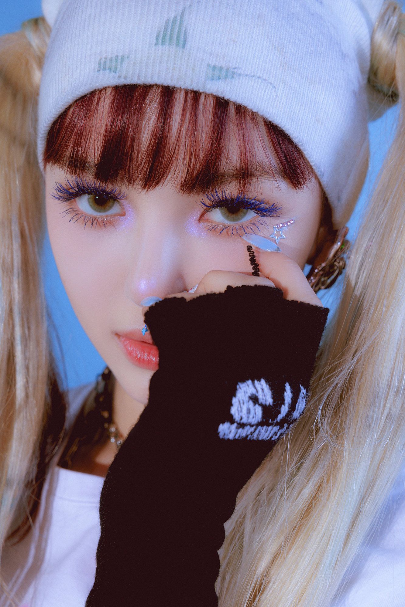1333x2000 Danielle (NewJeans) Profile Pop