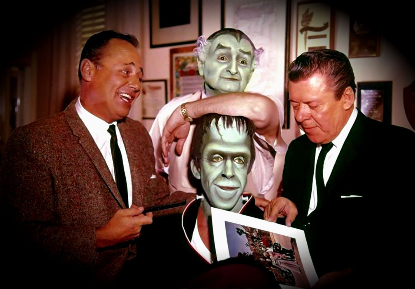 1440x1002 THE MUNSTERS Comedy Dark Frankenstein