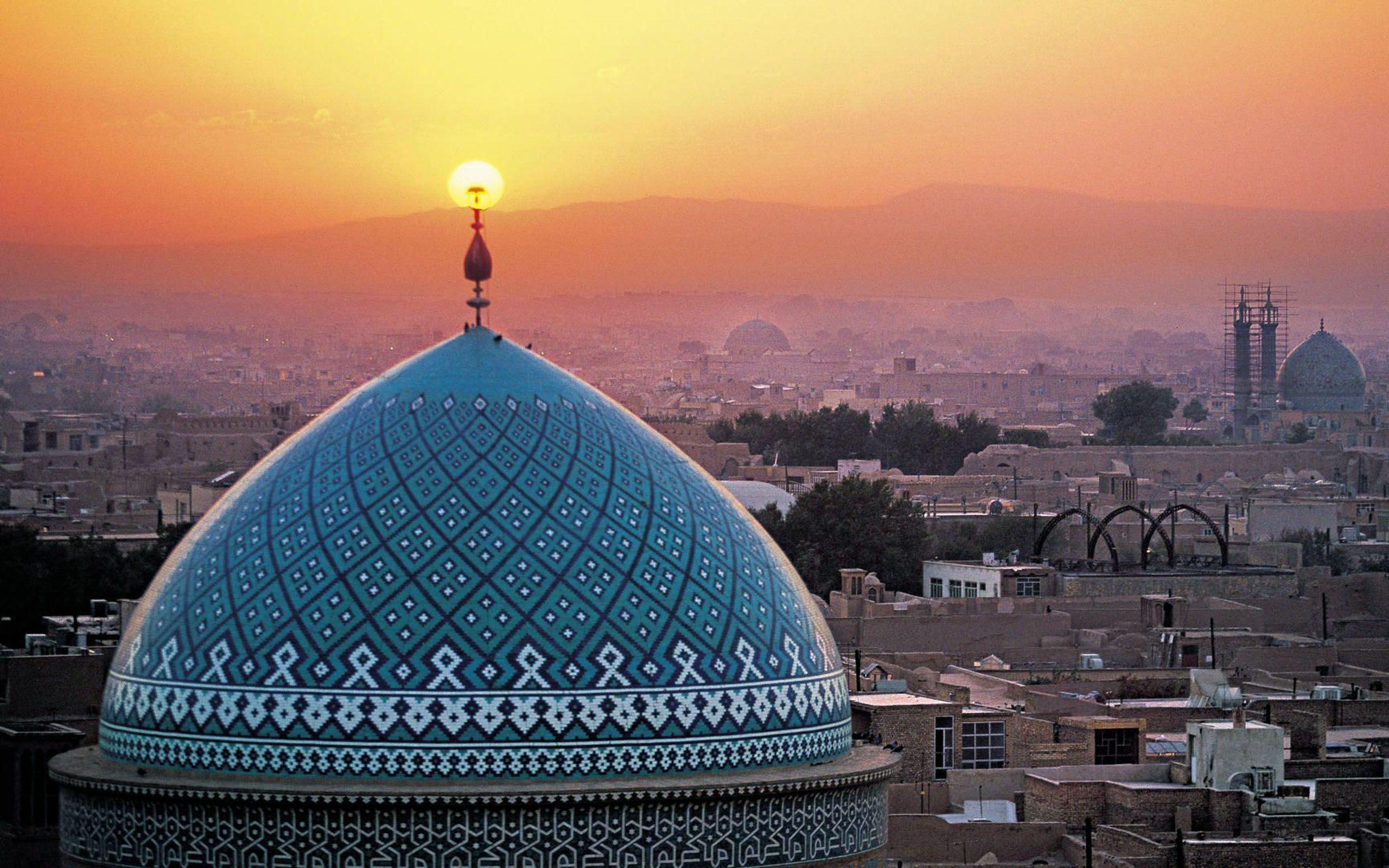 2560x1600 in Iran