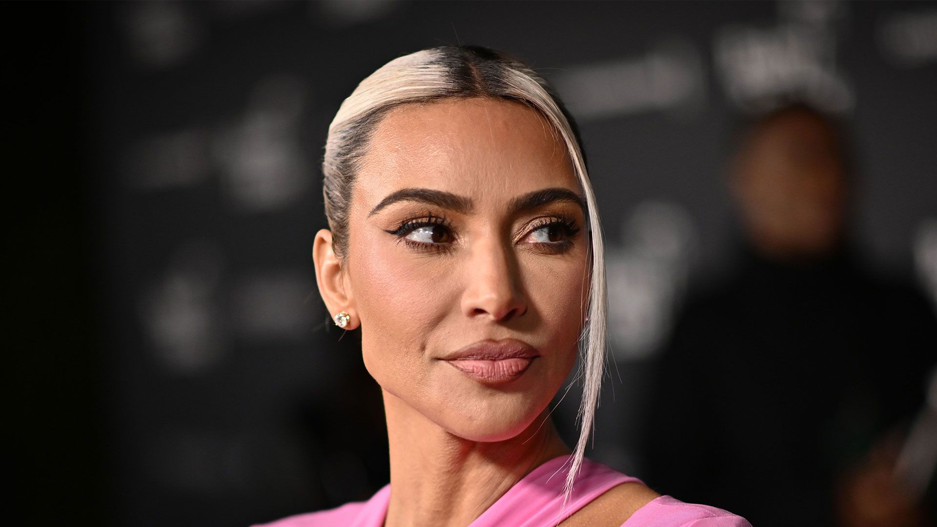 1920x1080 Kardashian fans are shocked