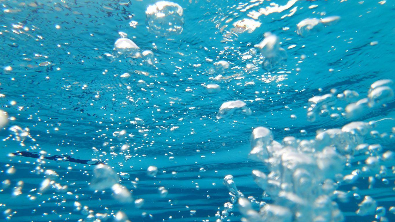 1366x768 Bubble Pond Wallpaper Water Wallpaper HD