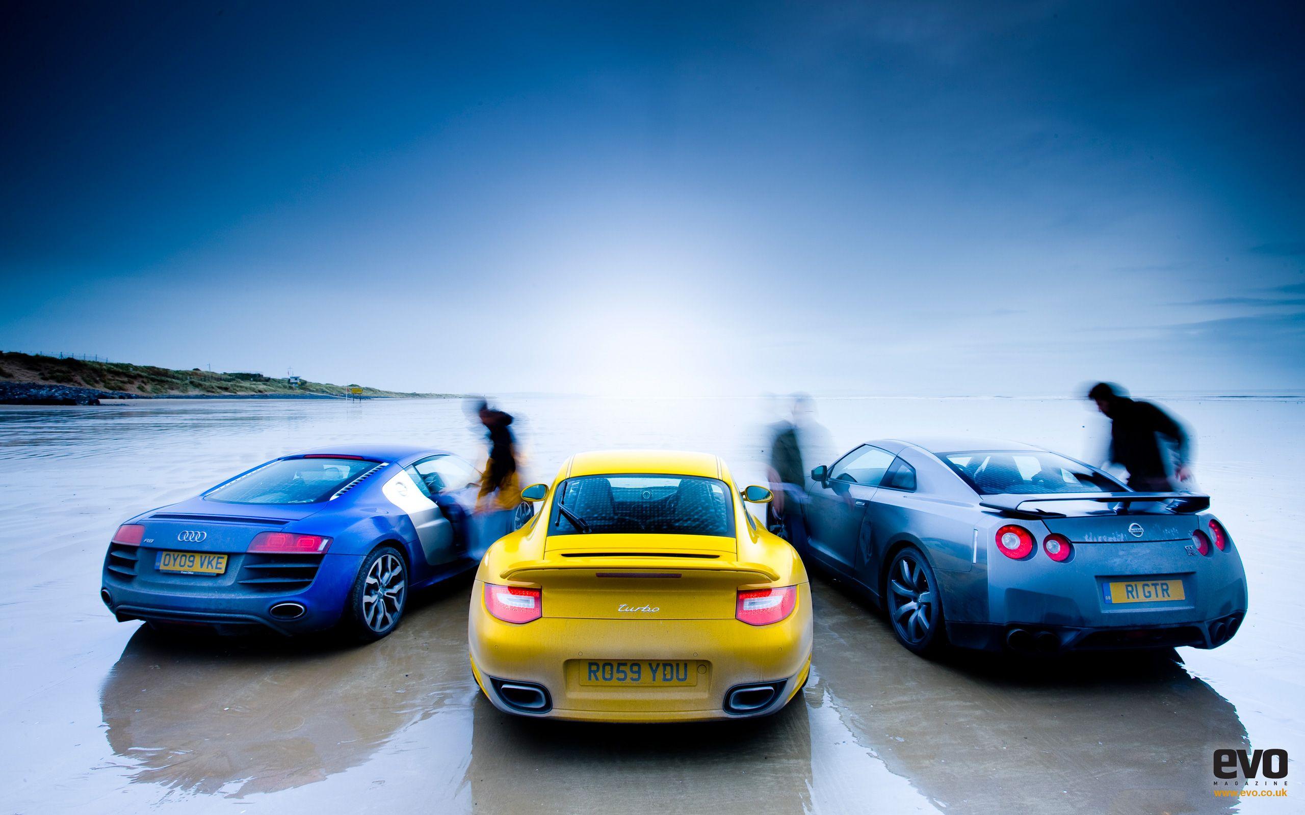 2560x1600 Download free evo wallpaper!