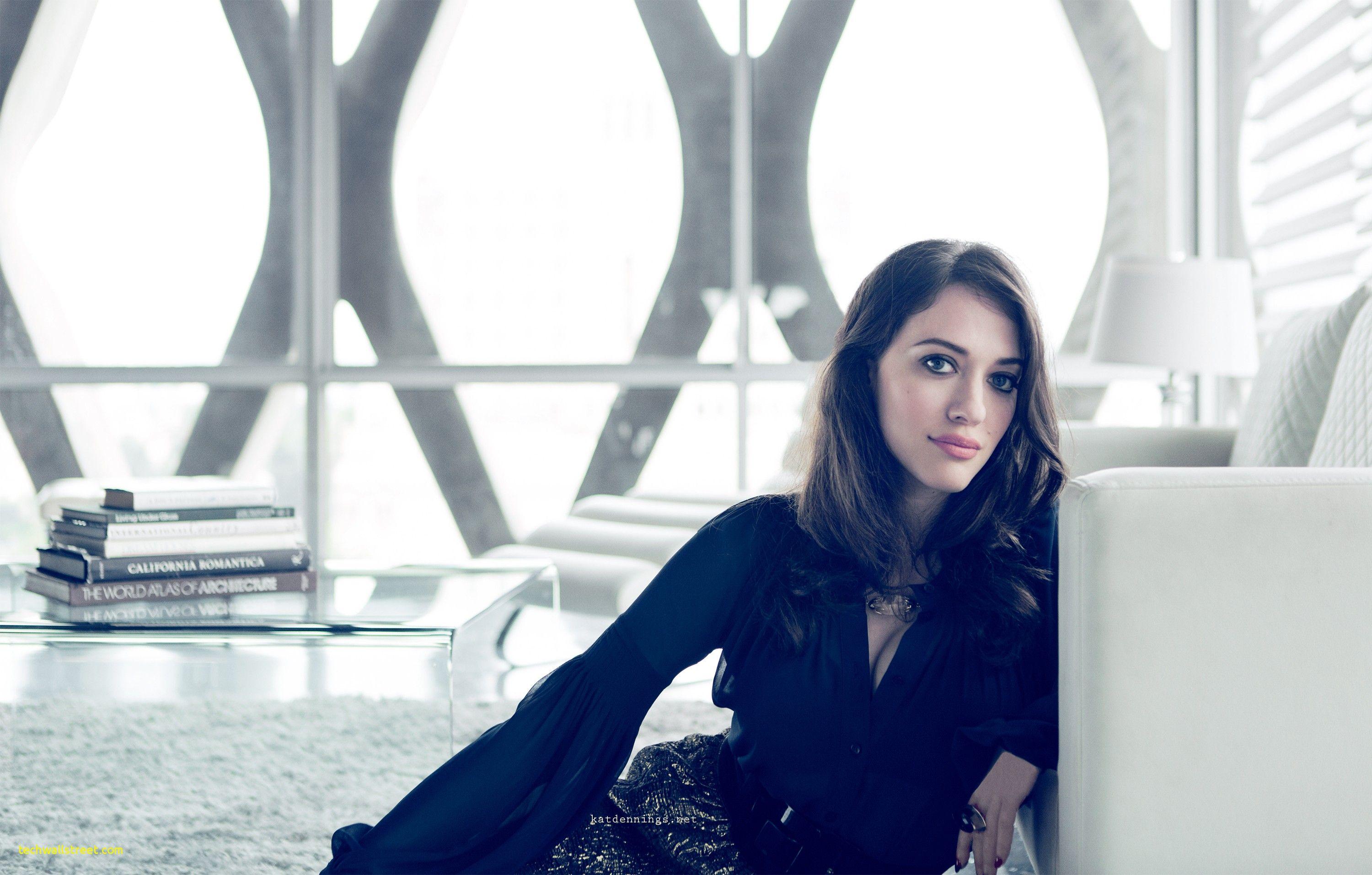 3000x1913 Luxury Girl Wallpaper HD