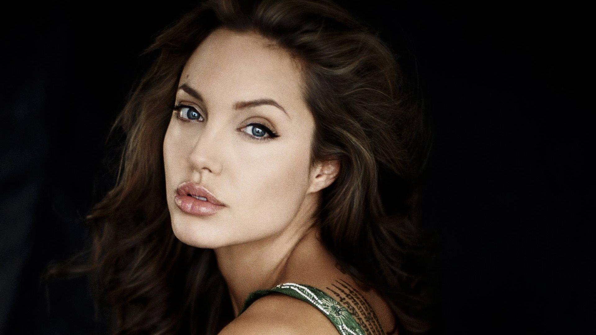 168 Best Angelina Jolie HQ Wallpapers  Photos  Images  Pictures  Free  Download