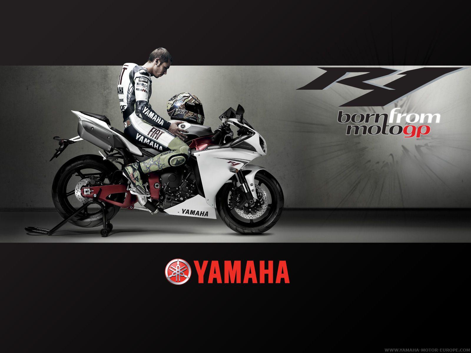 1600x1200 Yamaha Yzf R1 Wallpaper