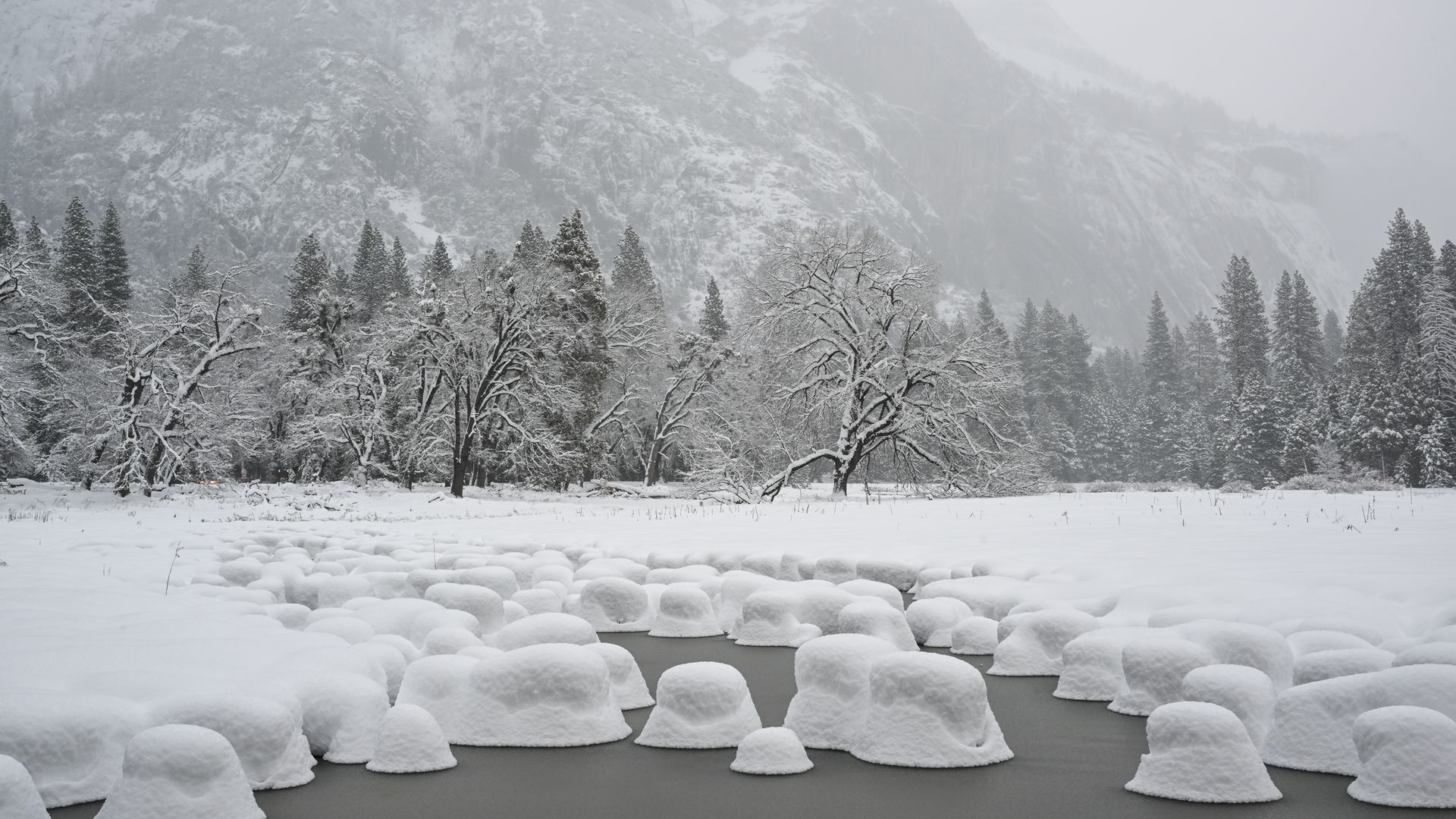 1920x1080 In photo: Storm sweeps California bringing heavy snow, record rainfall