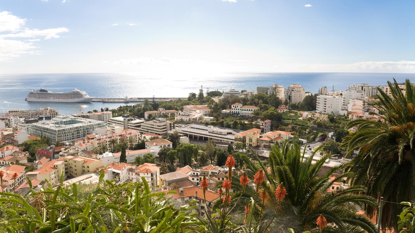1366x768 Cheap Car Rentals in Funchal. Deals