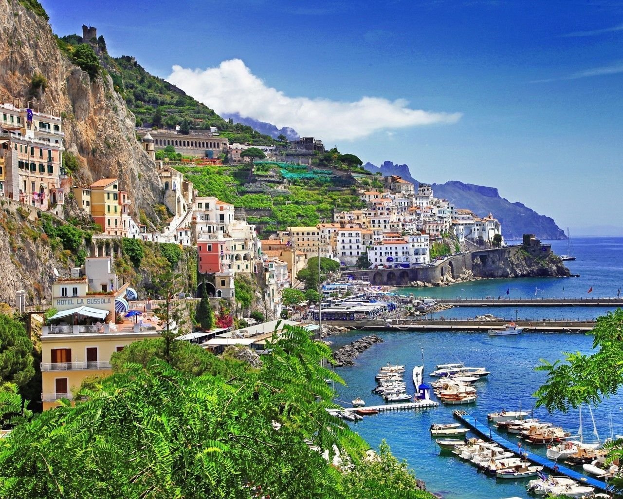 Salerno Wallpapers - Top Free Salerno Backgrounds - WallpaperAccess