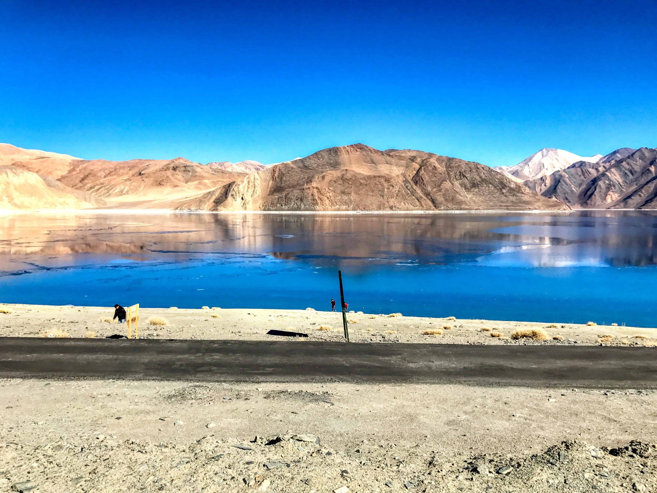2560x1920 The Epic Road trip from Pangong Lake