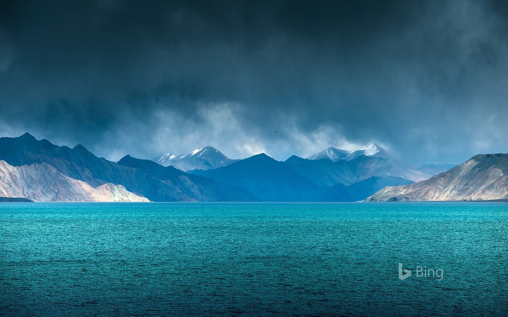 1920x1200 Rain coming to Pangong Lake Pangong