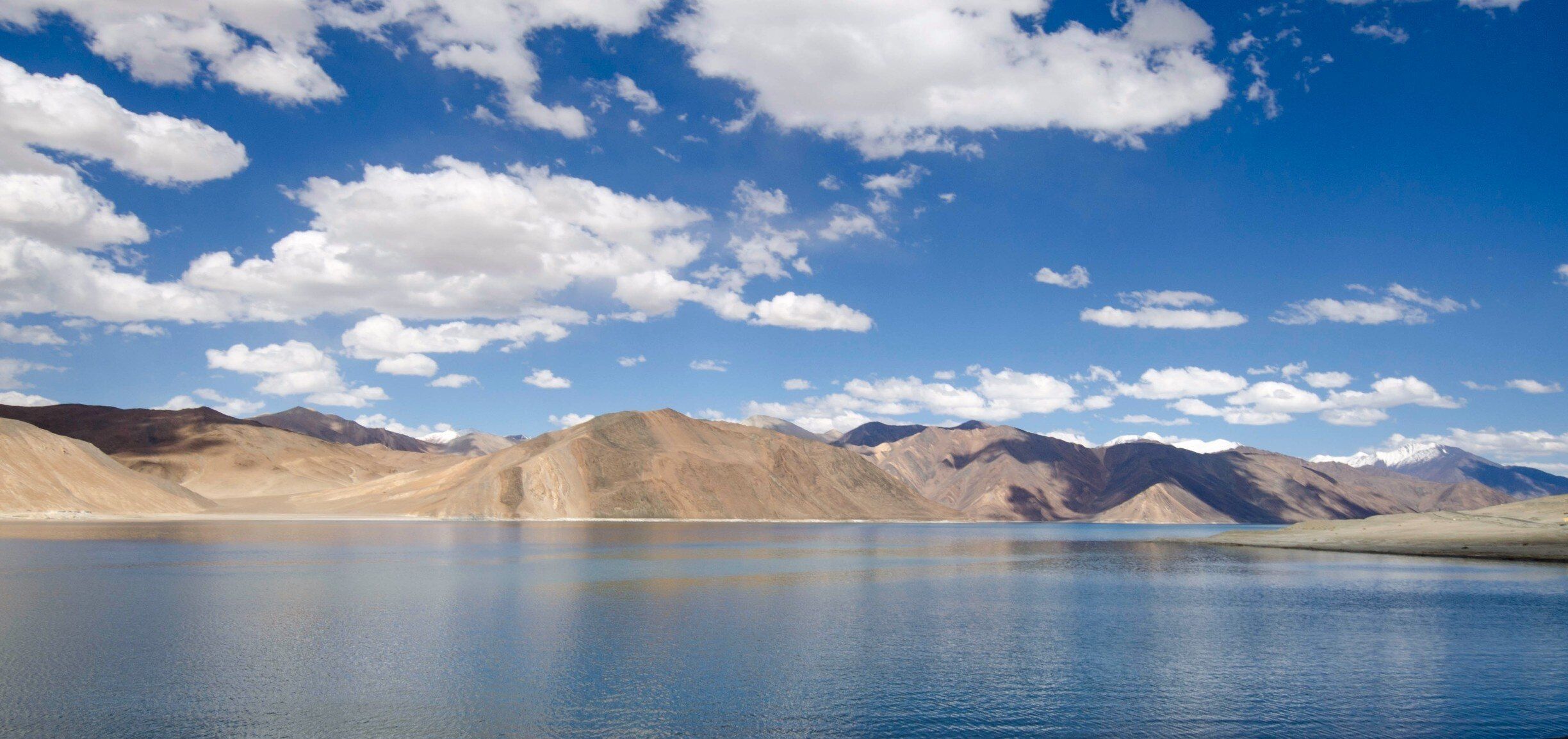 2448x1154 Pangong Tso in Asia