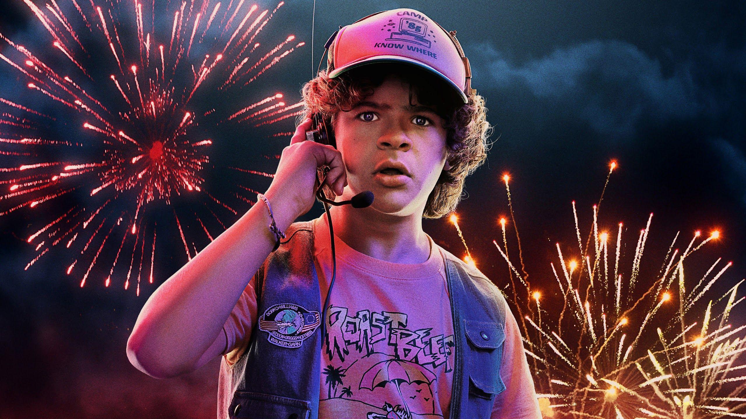 2560x1440 Stranger Things Season 3 Dustin Henderson 8K Wallpaper