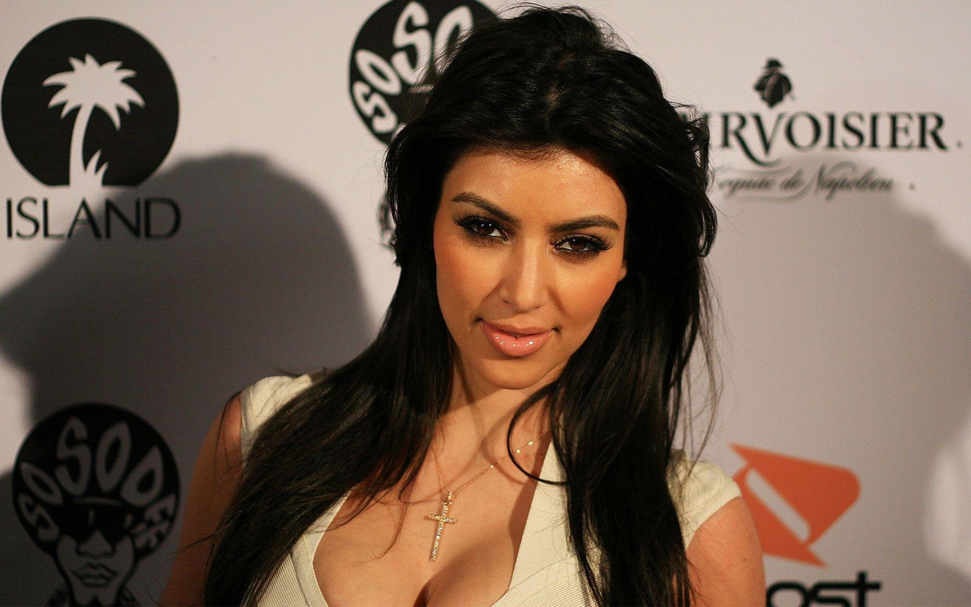 1920x1200 kim kardashian wallpaper HD A4 Desktop Wallpaperk HD