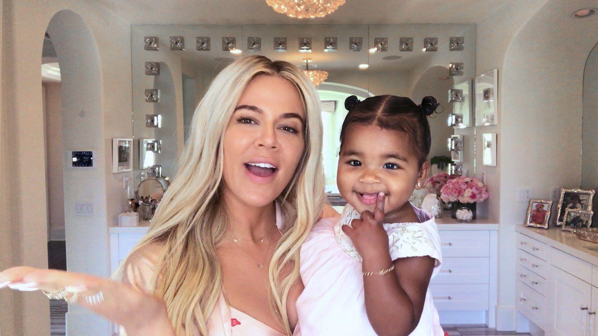 1920x1080 Khloé Kardashian On New Mom Makeup, Expert Contouring