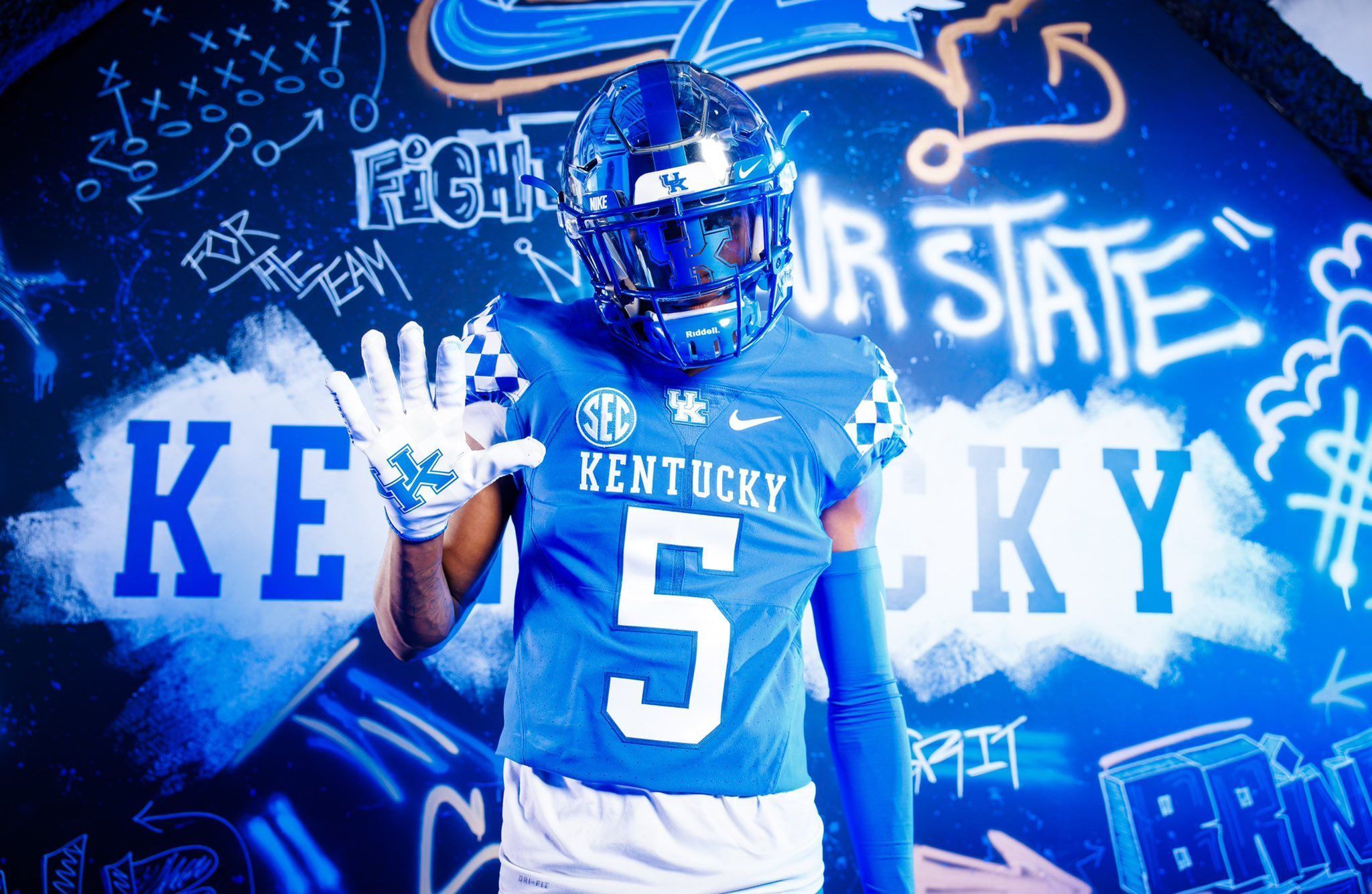 2048x1334 West Virginia in Commitment Video