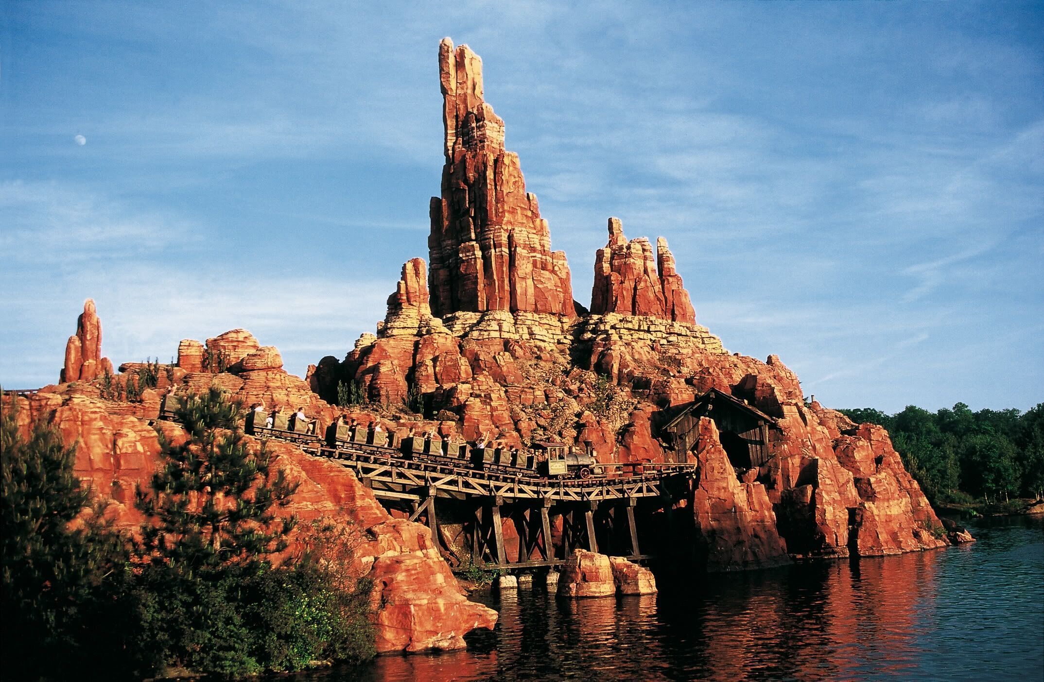 2148x1404 Big Thunder Mountain Railroad. Disney