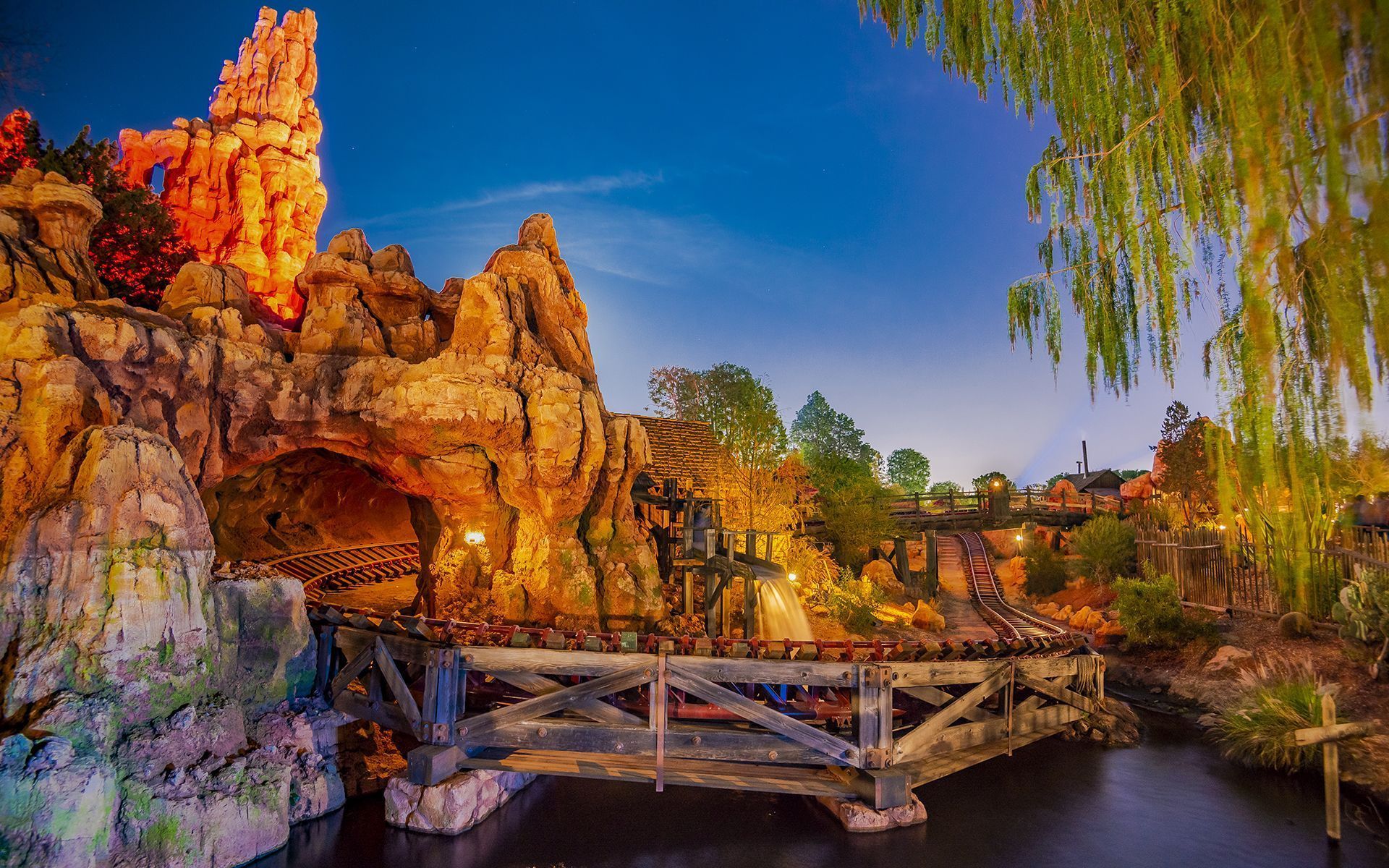 1920x1200 Big Thunder Dusk