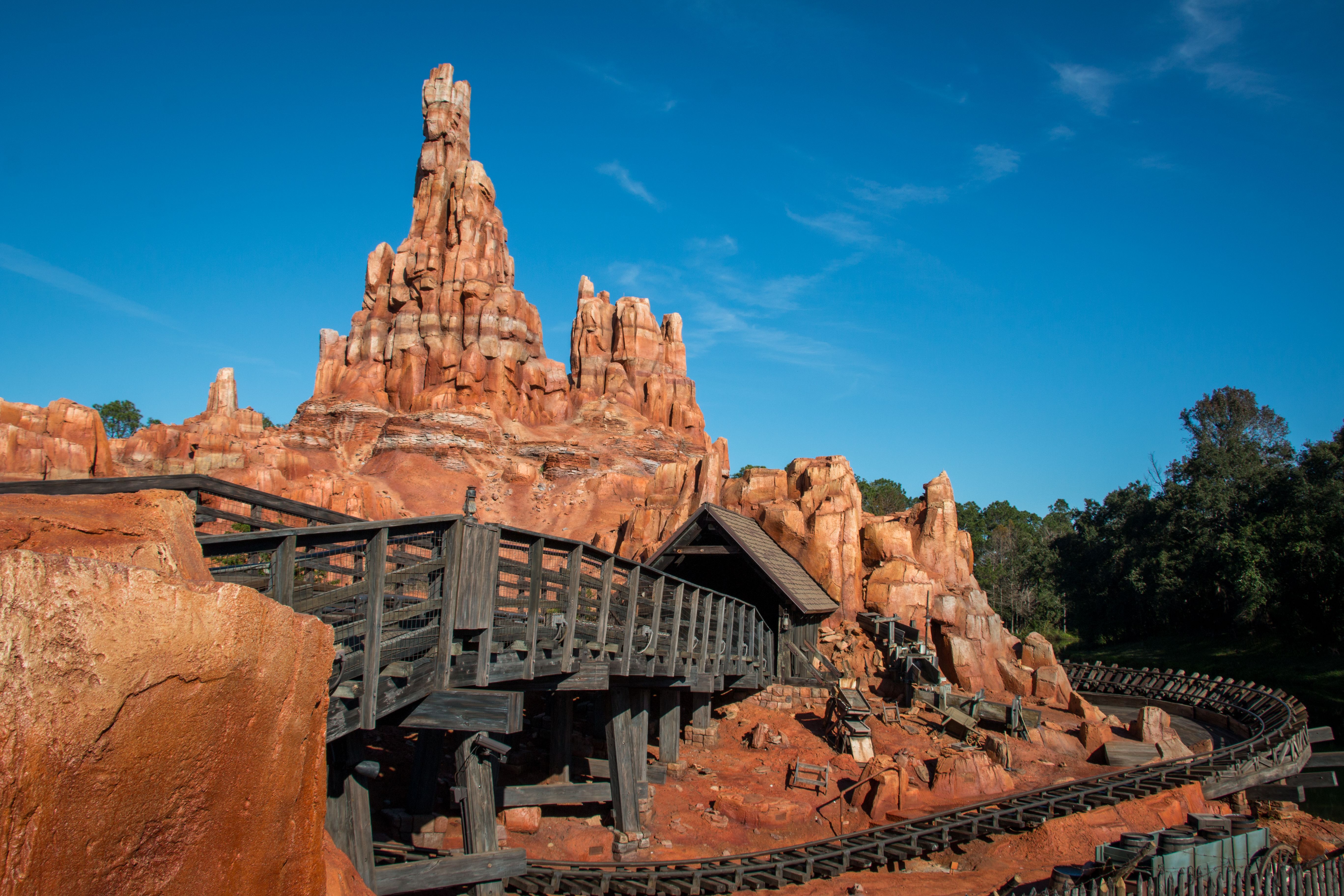 5472x3648 Big Thunder Mountain Railroad