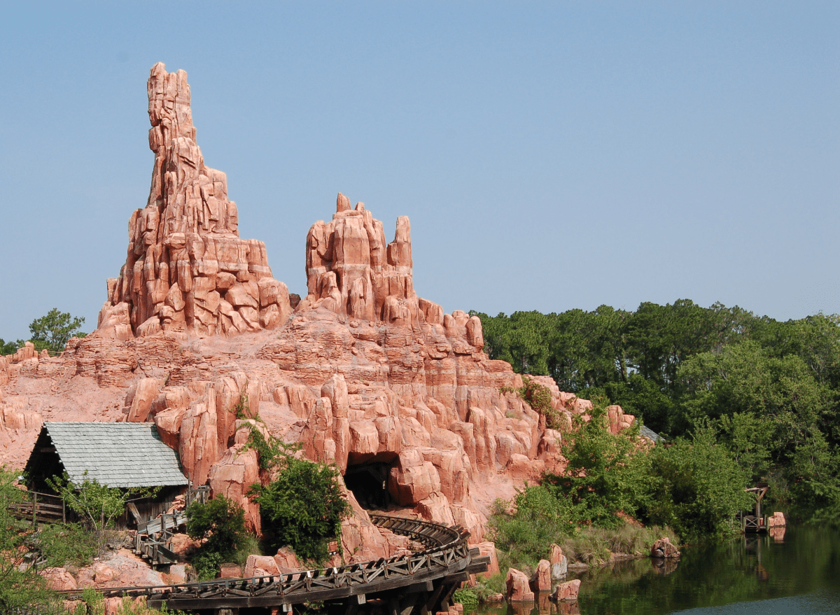 1200x878 Review of Big Thunder Mountain