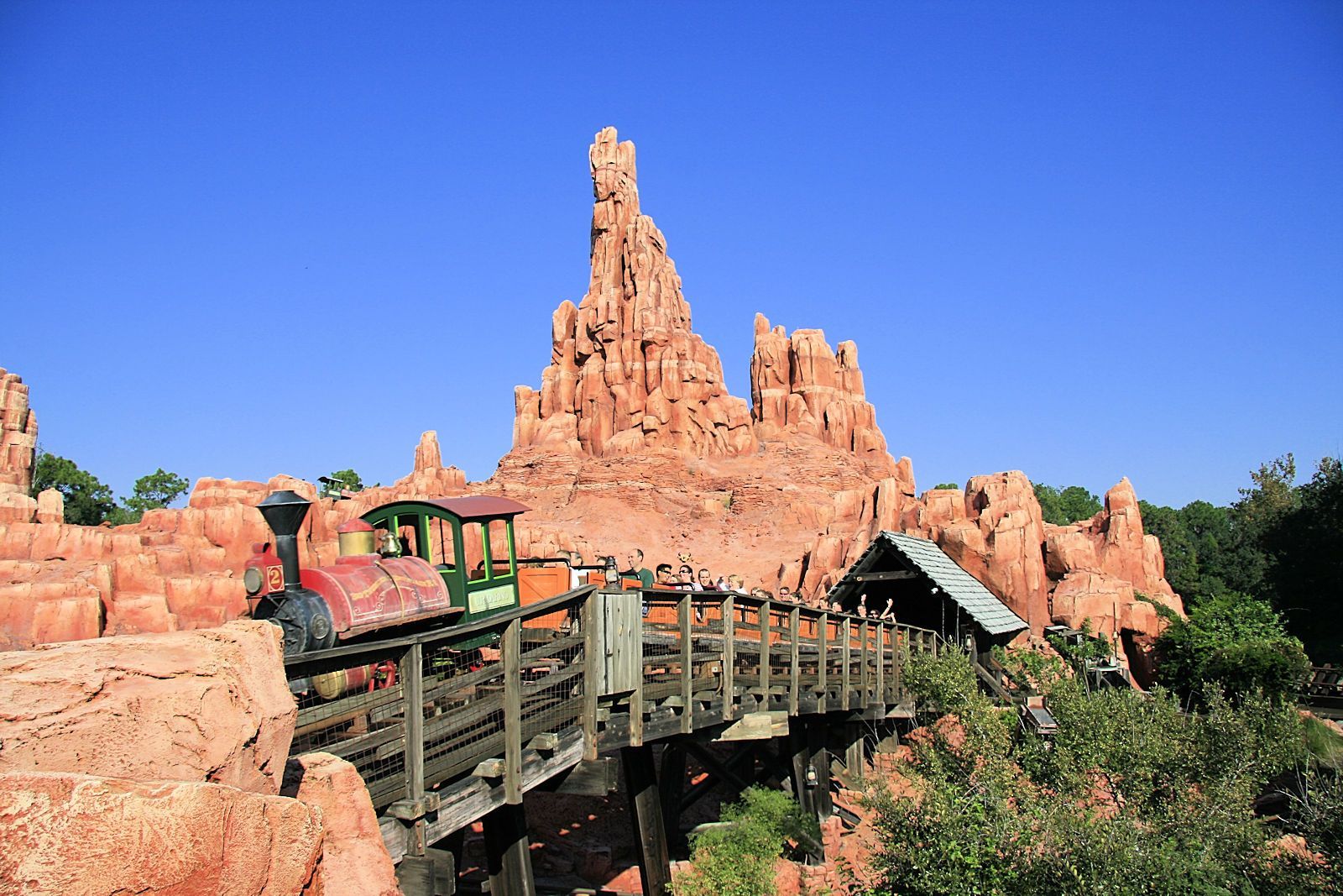 1600x1067 Big Thunder Mountain Railroad Picture