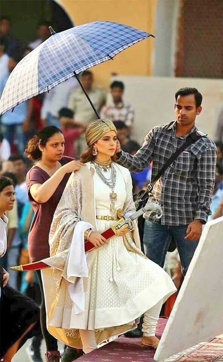 750x1216 Manikarnika: The Queen of Jhansi on
