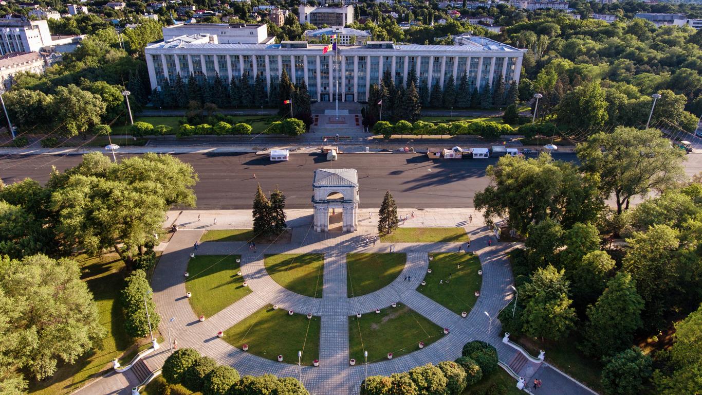 1366x768 Chisinau Tourism