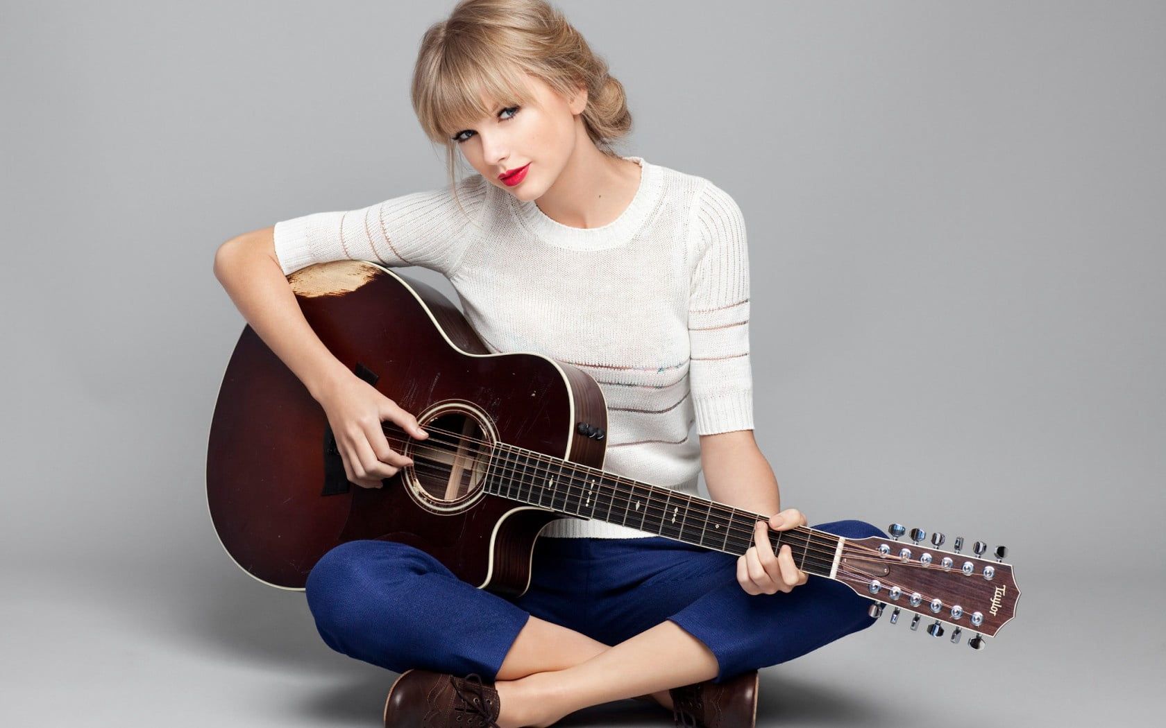 1680x1050 Taylor swift guitar, Taylor swift album