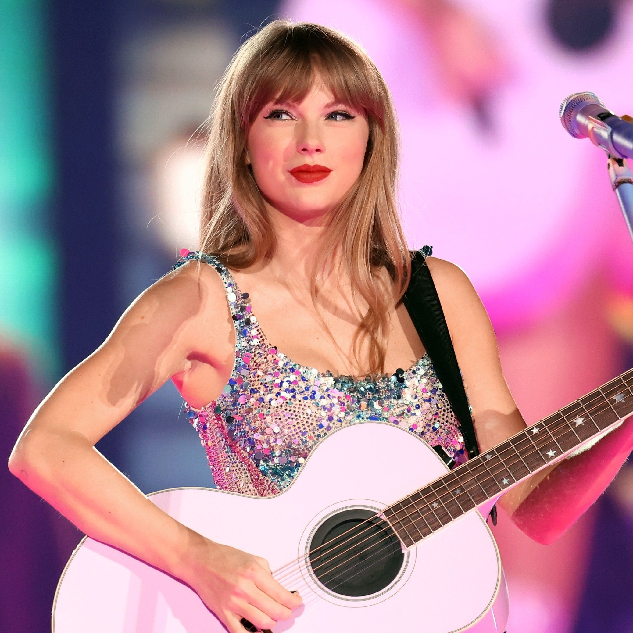 Taylor Swift Guitar Wallpapers - Top Free Taylor Swift Guitar ...