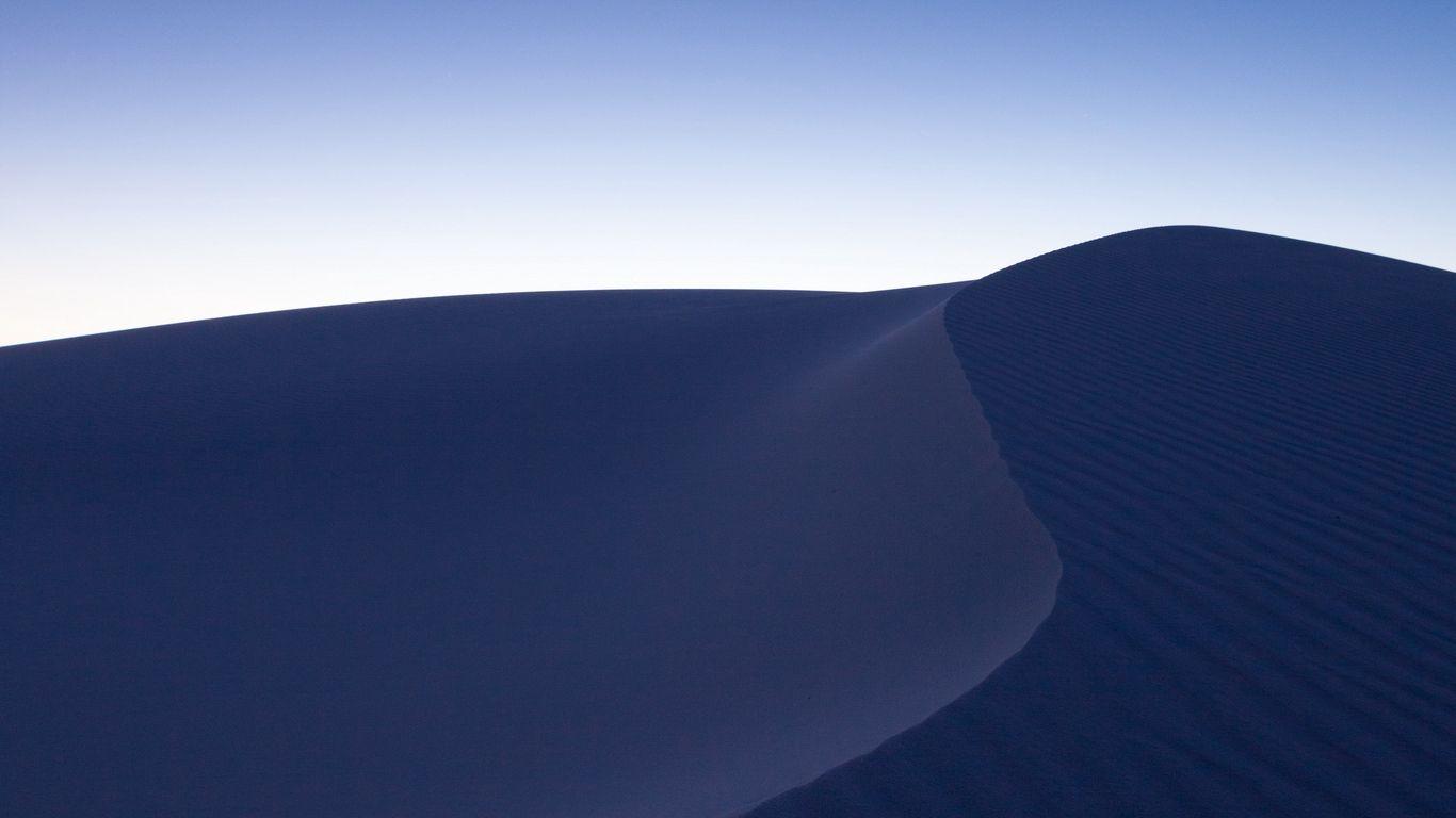 1366x768 Download wallpaper 1366x768 desert, sand, night tablet