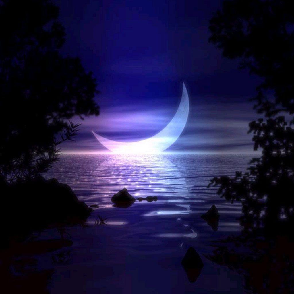 1024x1024 Moonlight Sky Wallpaper