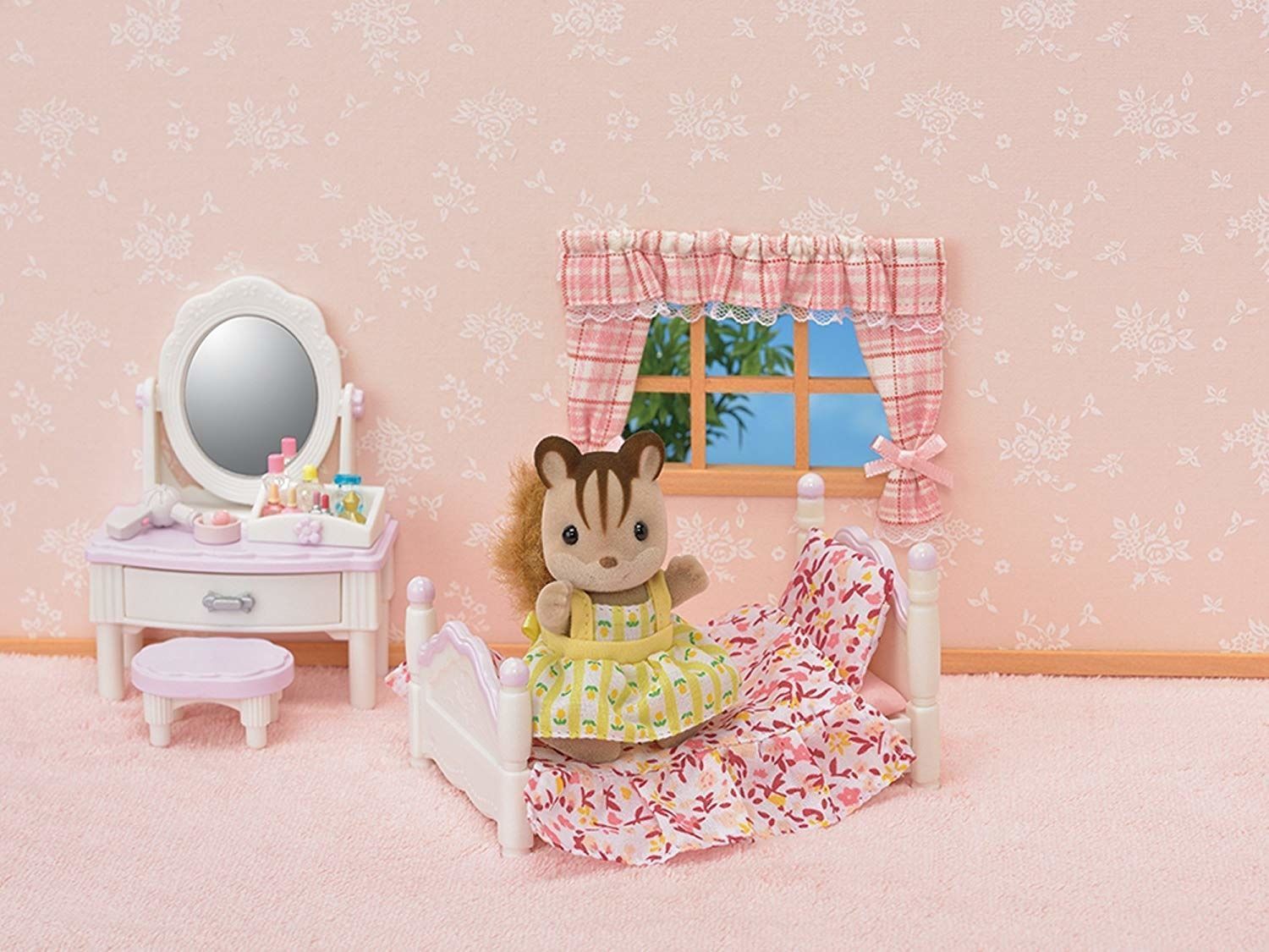 1500x1125 Calico Critters Bedroom & Vanity Set