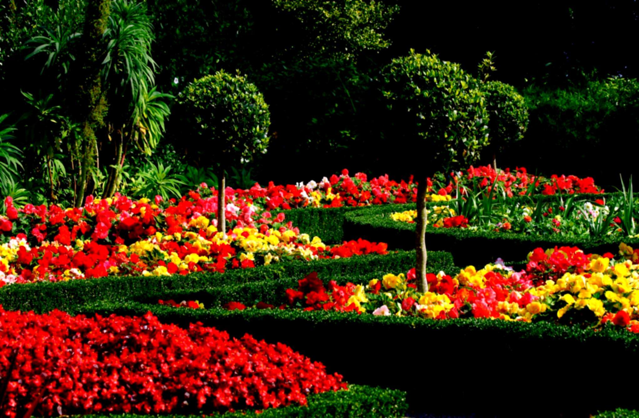 2043x1336 The Most Beautiful Gardens In World You Have To Visit A