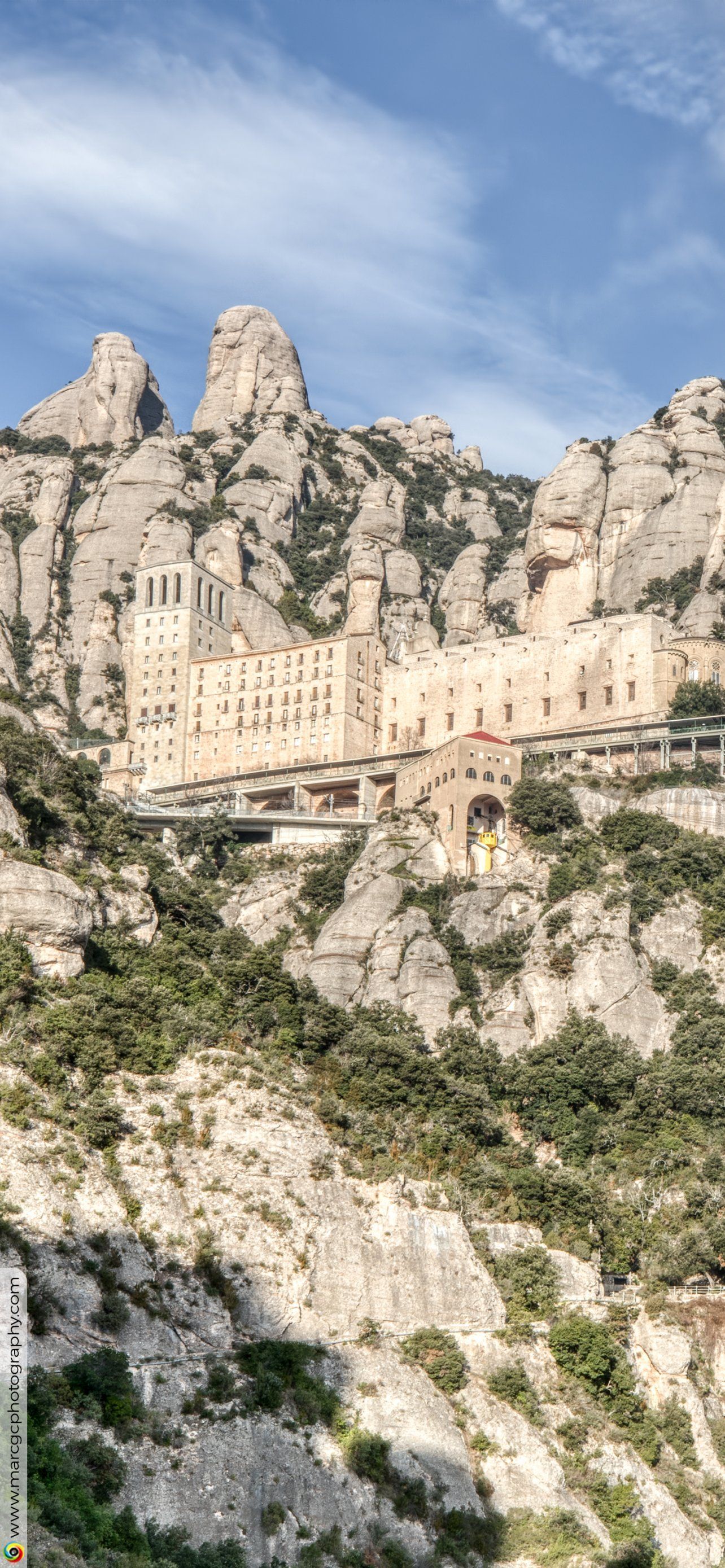 1284x2778 Montserrat Mountain (Catalonia)