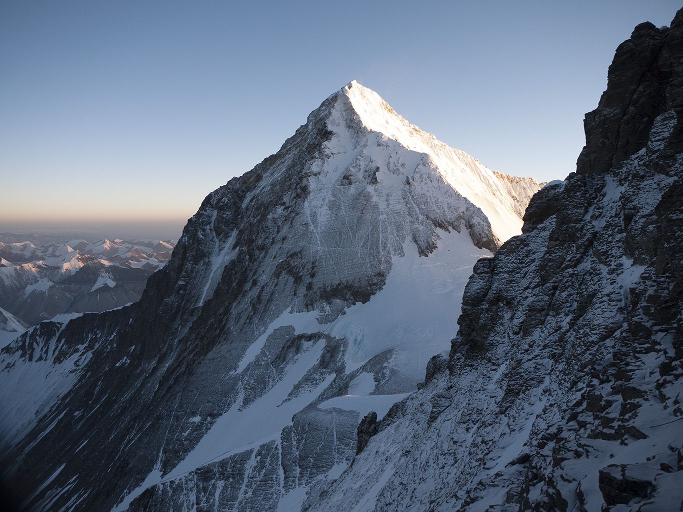 1366x1025 Lhotse Expedition