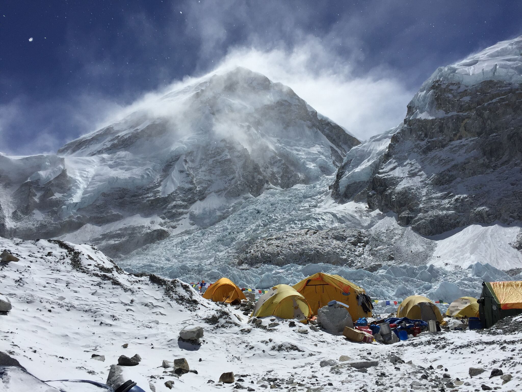 2048x1536 Lhotse Expedition