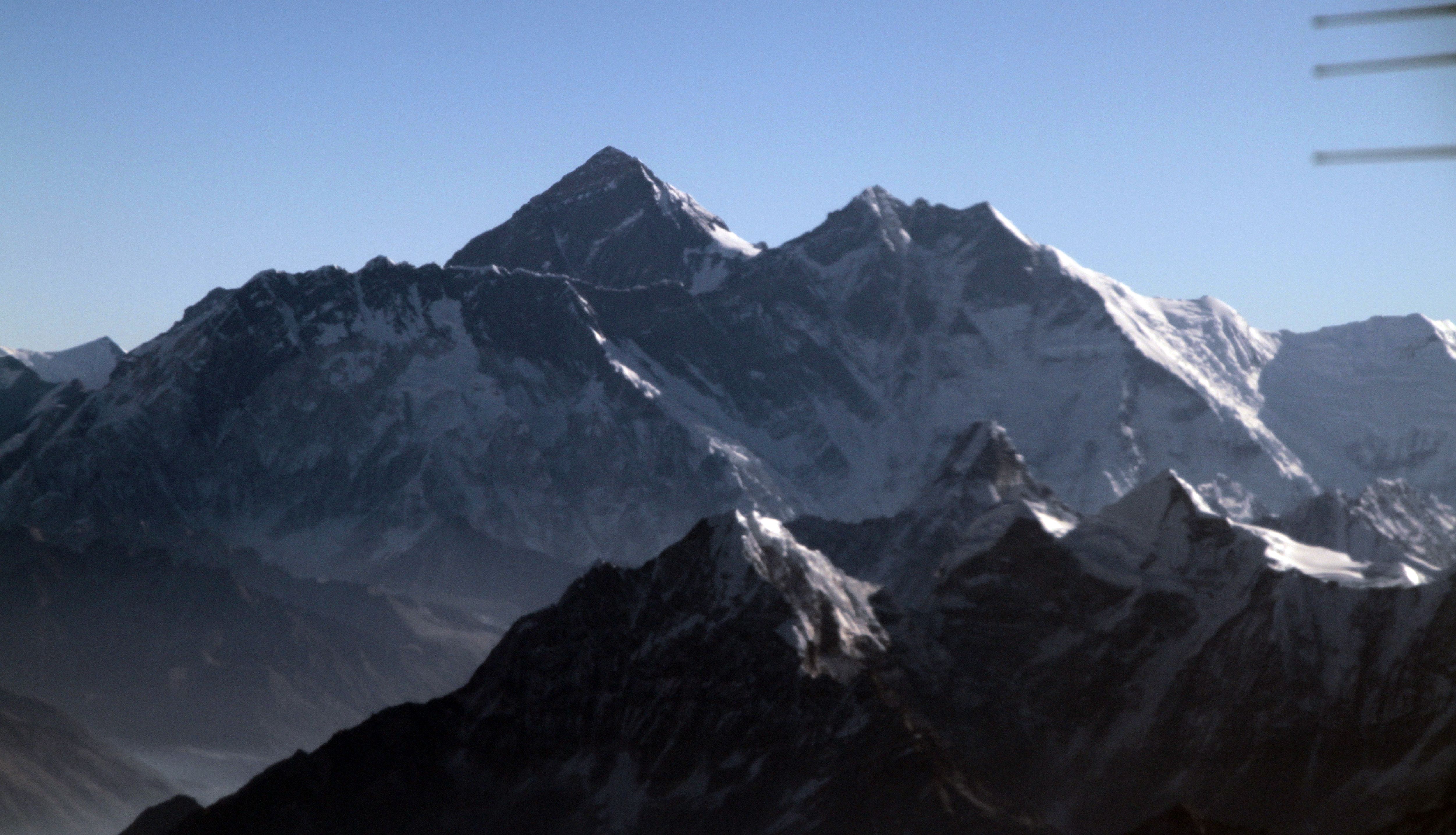 5004x2871 Flight Kathmandu Himalayas 16