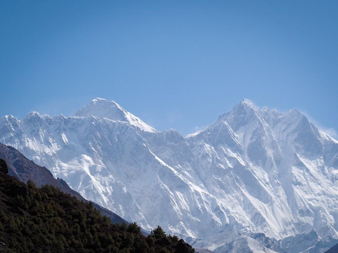 1080x809 Mount Everest (left) and Lhotse on a