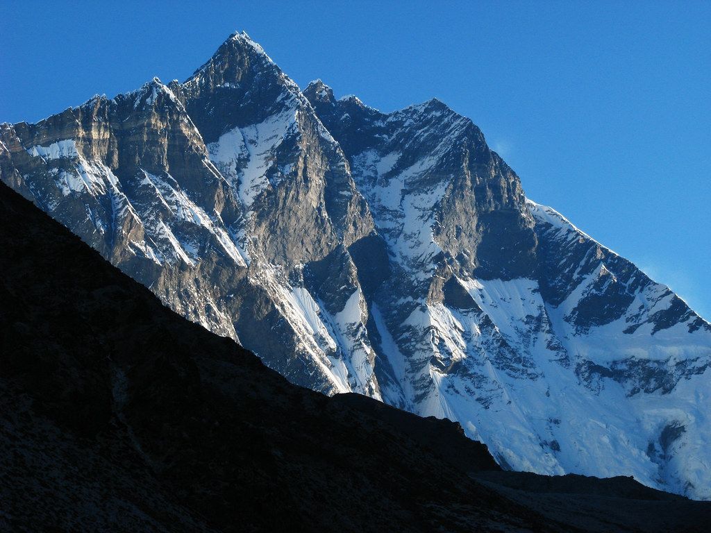 1024x768 Lhotse. Photo don't do justice to