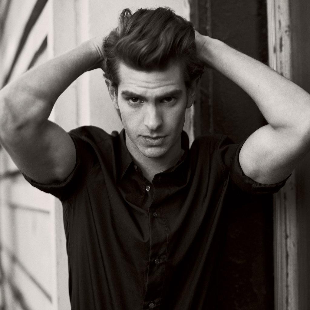 1024x1024 Andrew Russell Garfield Wallpaper