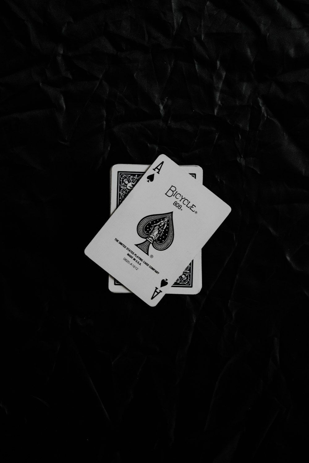 1000x1500 Black Wallpaper Picture