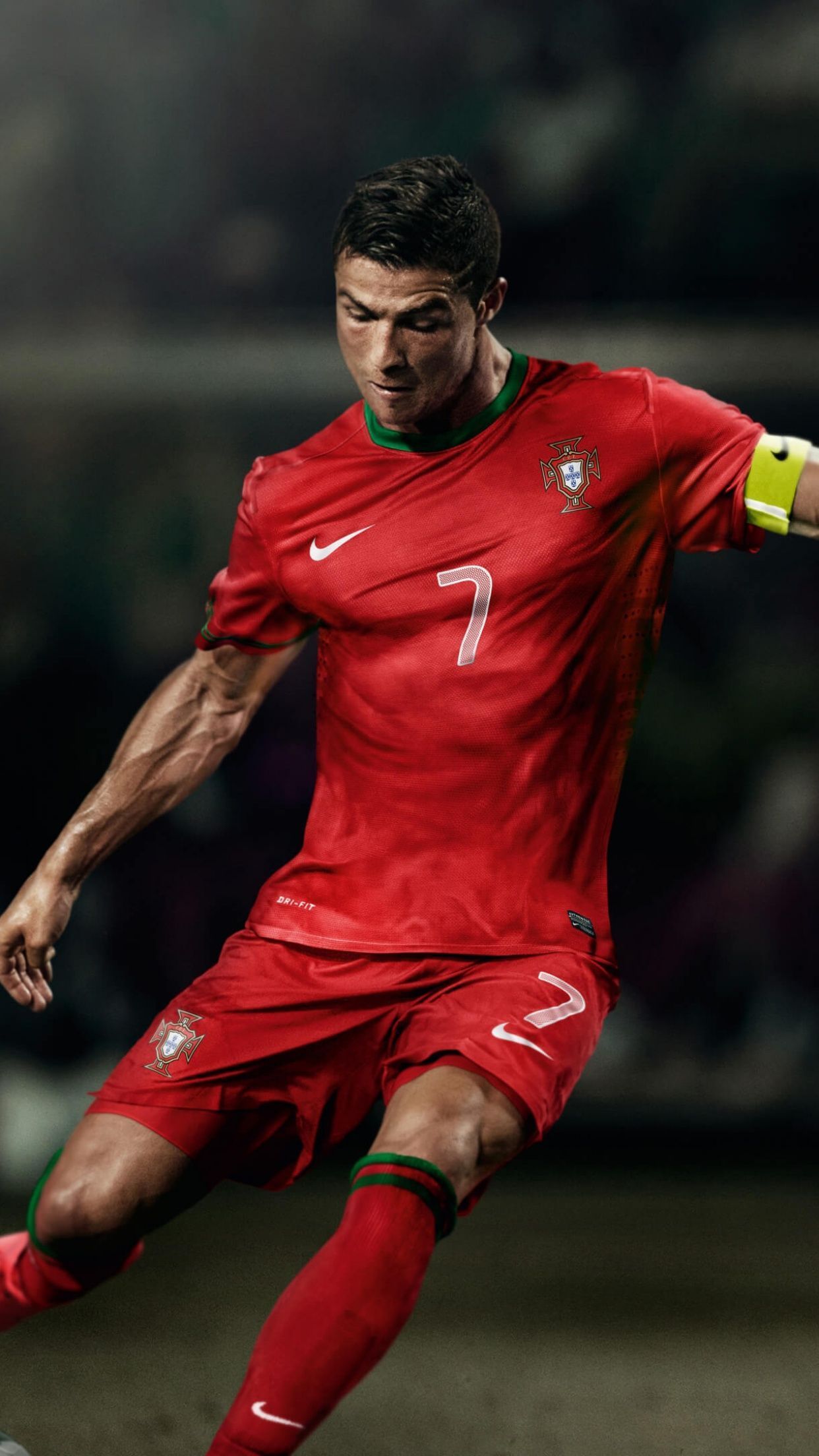 1242x2208 Cristiano Ronaldo Wallpaper 4K